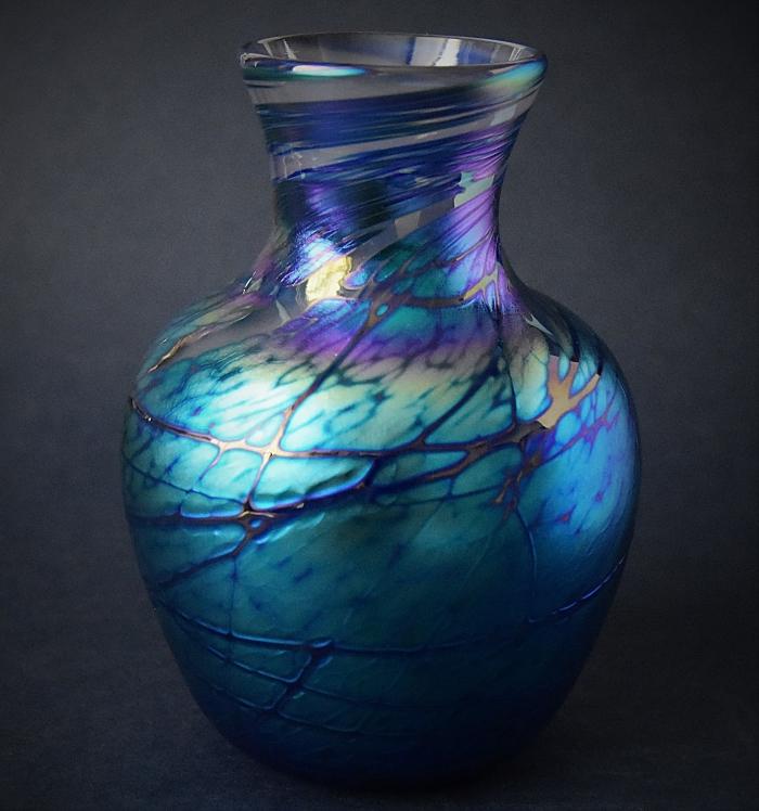 Blue Vase With Narrow Neck Y2 Kayleigh Young Glass