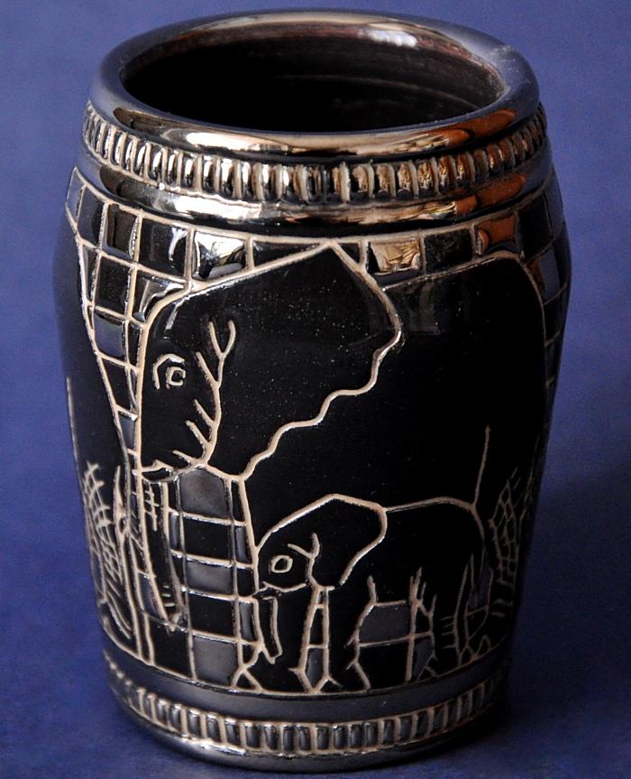 Dennis Chinaworks African Elephant Mini Barrel Vase Sally Tuffin