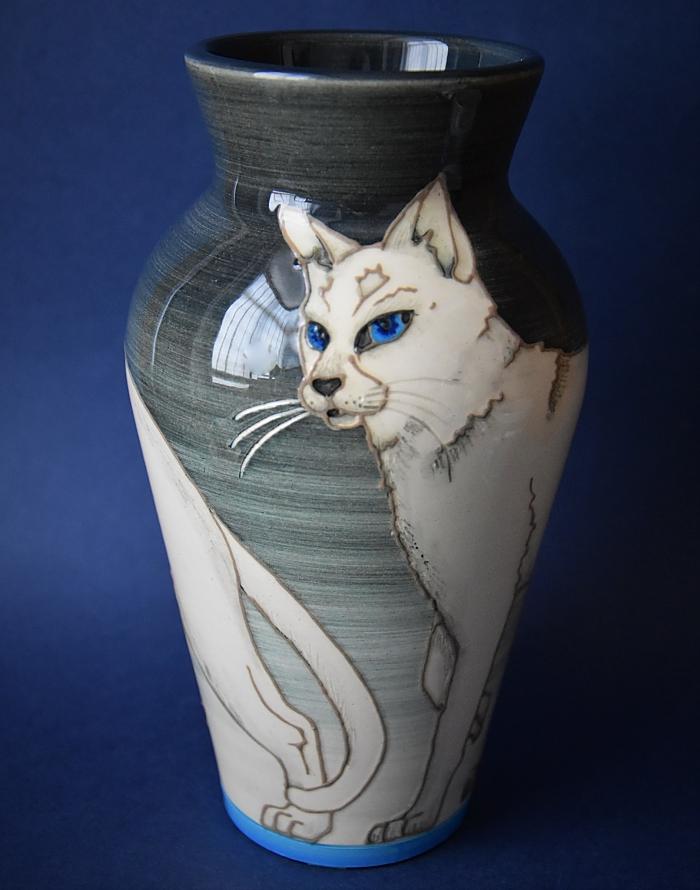 Dennis Chinaworks White Cat Small Baluster A Numbered Edition