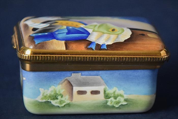 Elliot Hall Enamels Alice in Wonderland Toad
