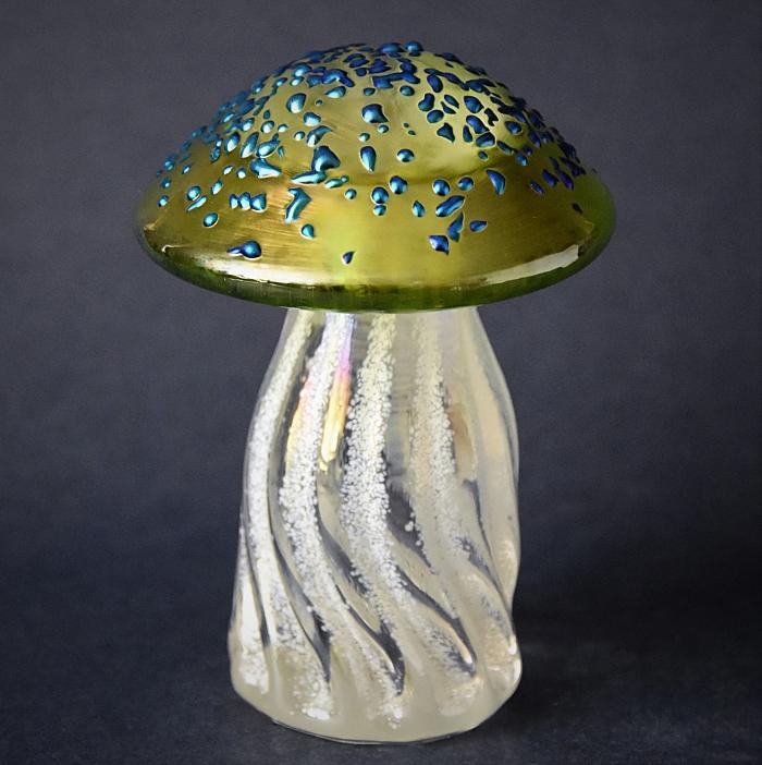 Green Mushroom Kayleigh Young Glass