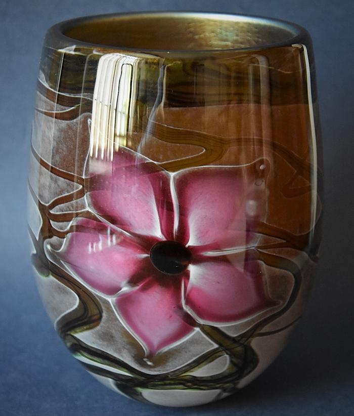 Isle of Wight Studio Glass Clematis Vase