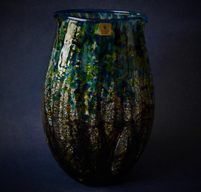 Undercliff Bag Vase Small Isle of Wight Studio Glass