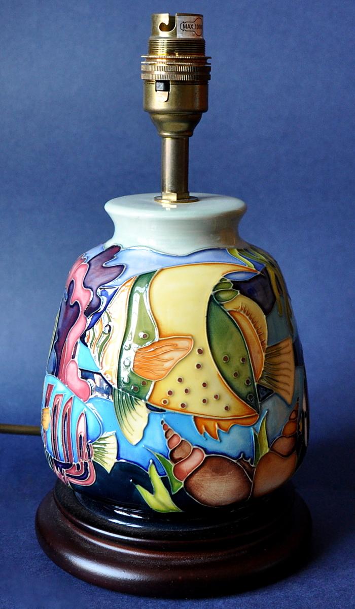 Moorcroft Pottery Lamp Martinique L198/5 Jeanne McDougal