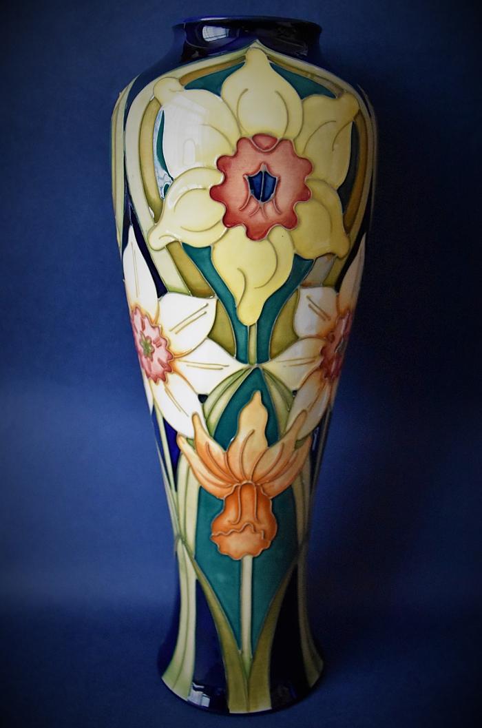 Moorcroft Pottery Daffodil 121/14 Rachel Bishop Limited Edition of 250