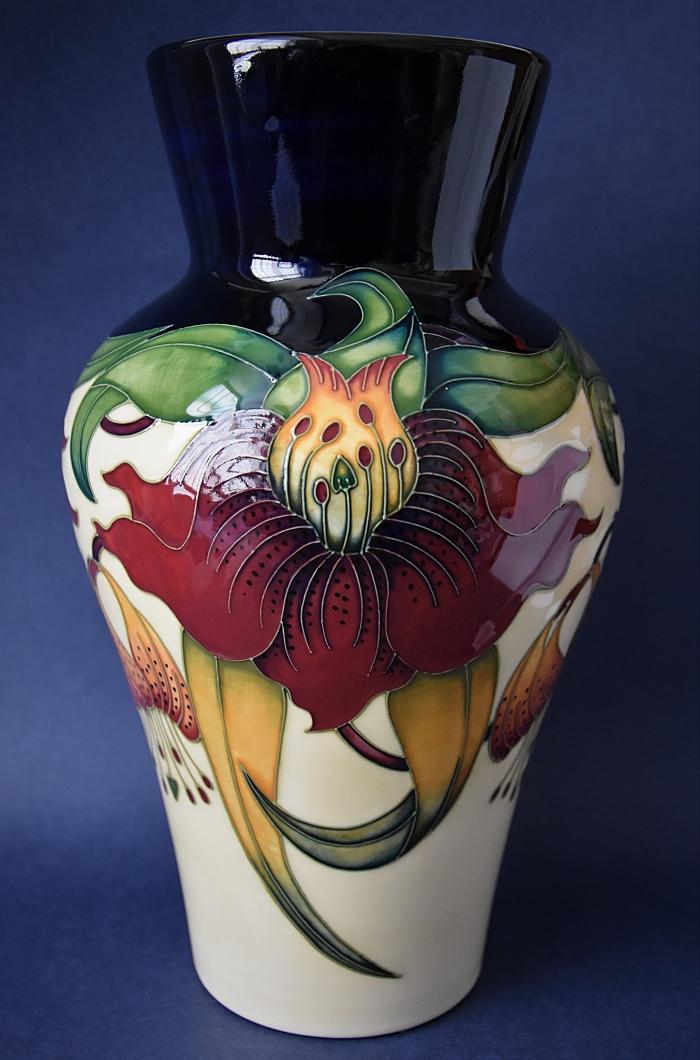 Moorcroft Pottery 23/11 Anna Lily Nicola Slaney Open Edition