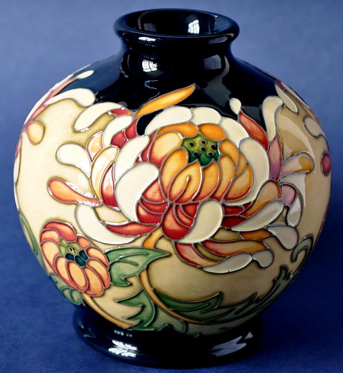 Moorcroft Pottery 41/4 China Collection Nobility Rachel Bishop Open Edition