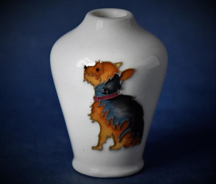 Moorcroft Pottery 576/2 Yorkshire Terrier Kerry Goodwin An Open Edition