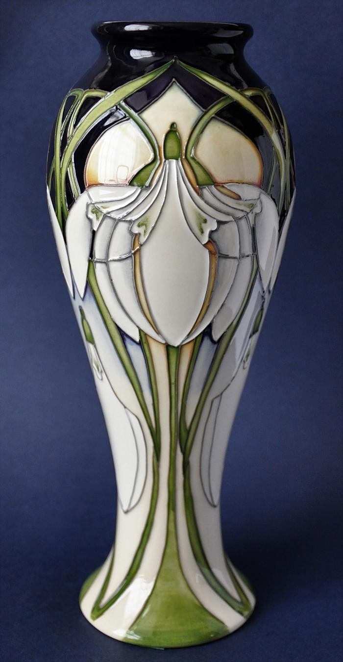 Moorcroft Pottery 75/10 Galanthus Vicky Lovatt Open Edition