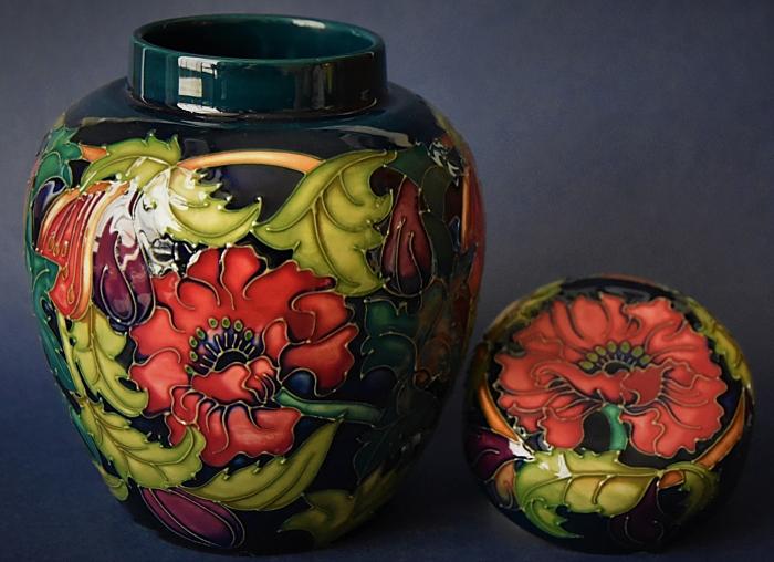 Moorcroft Pottery Othello 769/6 Rachel Bishop  A Limited Edition of 250  Made Exclusively For B&W Thornton of Stratford