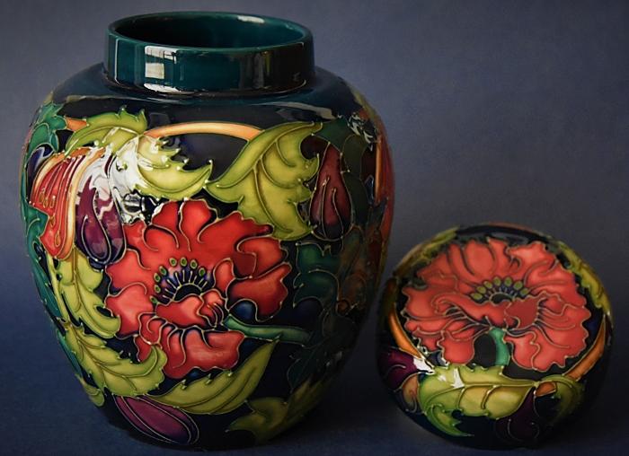 Moorcroft Pottery Othello 769/6 Rachel Bishop A Limited Edition of 250 Made Exclusively For B&W Thornton of Stratford