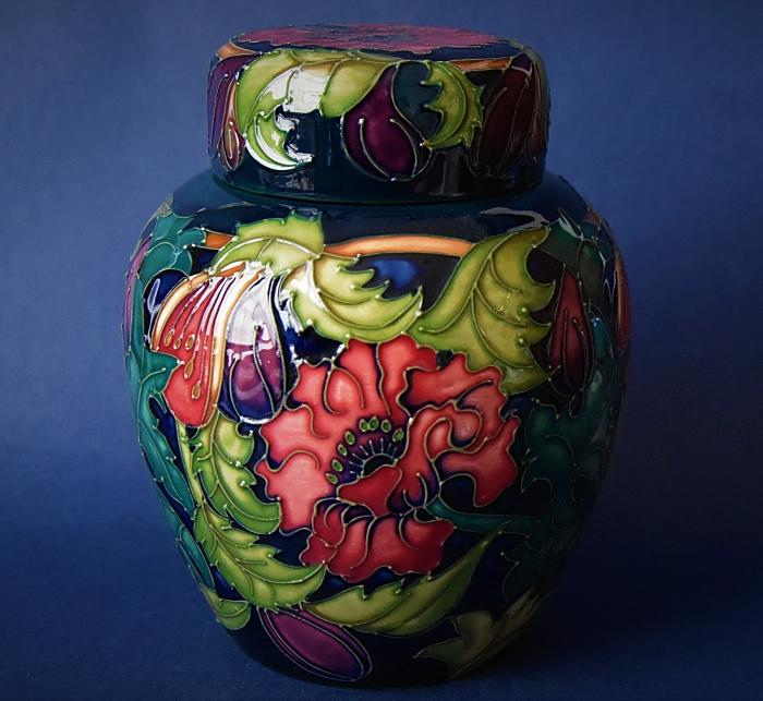 Moorcroft Pottery Othello 769/6 Rachel Bishop A Limited Edition of 250 Made Exclusively For B&W Thornton of Stratford