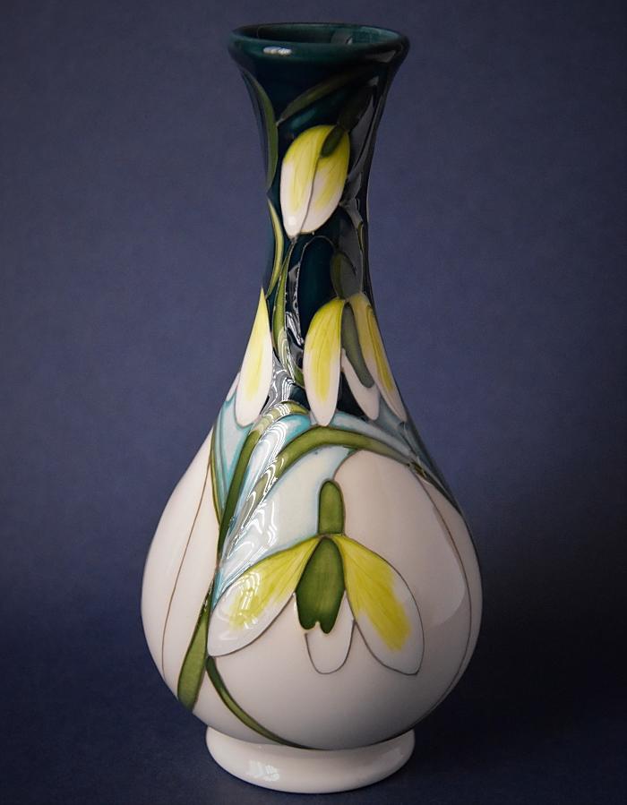 Moorcroft Pottery 80/6 Green Tear Vicky Lovatt Open Edition