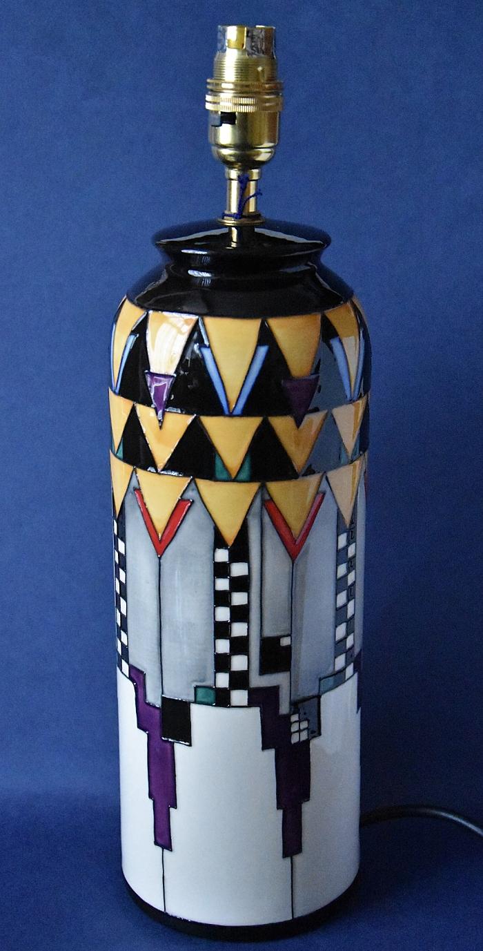 Moorcroft Pottery Lamp Mackintosh Collection Derngate L161/11 Emma Bossons Open Edition
