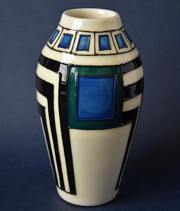 Moorcroft Pottery Mackintosh Collection Modernity 200/5 Emma Bossons Open Edition