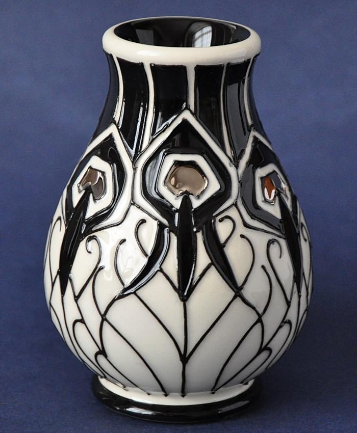Moorcroft Pottery 7/3 Peacock Parade Nicola Slaney Open Edition