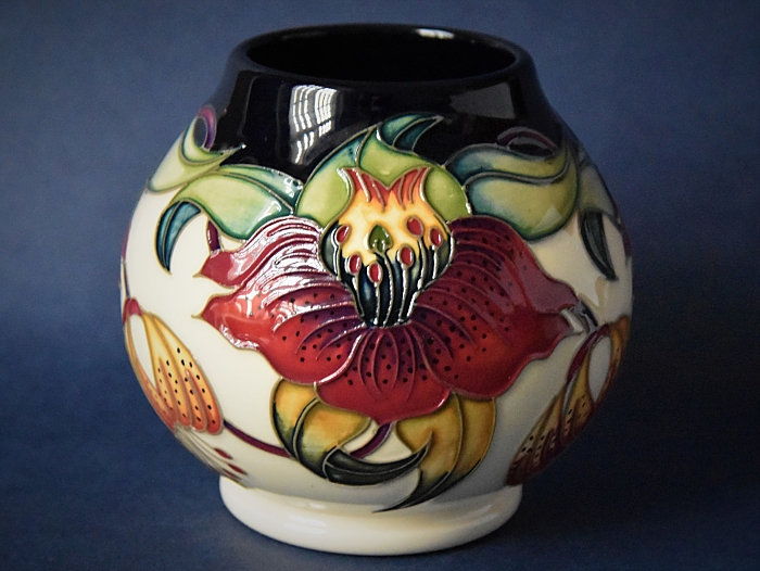 Moorcroft Pottery RM2/4 Anna Lily Nicola Slaney An Open Edition