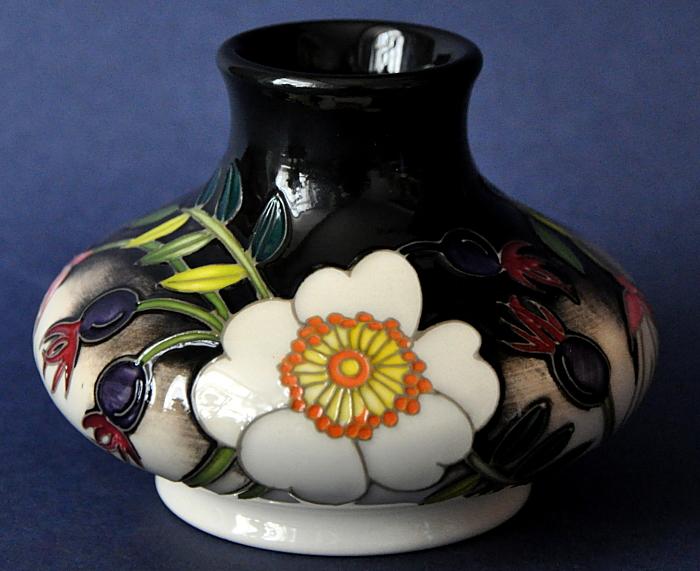 Moorcroft Pottery Scotch Rose 33/3 Nicola Slaney Open Edition