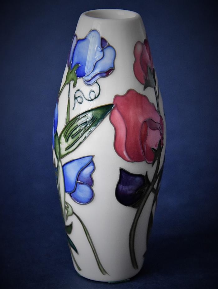 Moorcroft Pottery 06/5 Sweetness Nicola Slaney An Open Edition