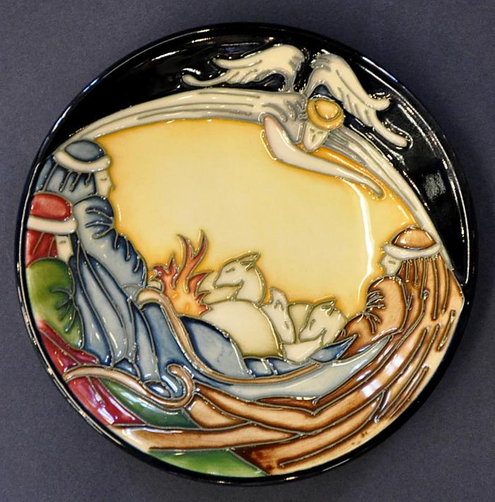 Moorcroft Pottery While Shepherds Watched 780/4 Kerry Goodwin