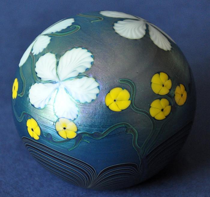 Moonflower Paperweight Okra Glass