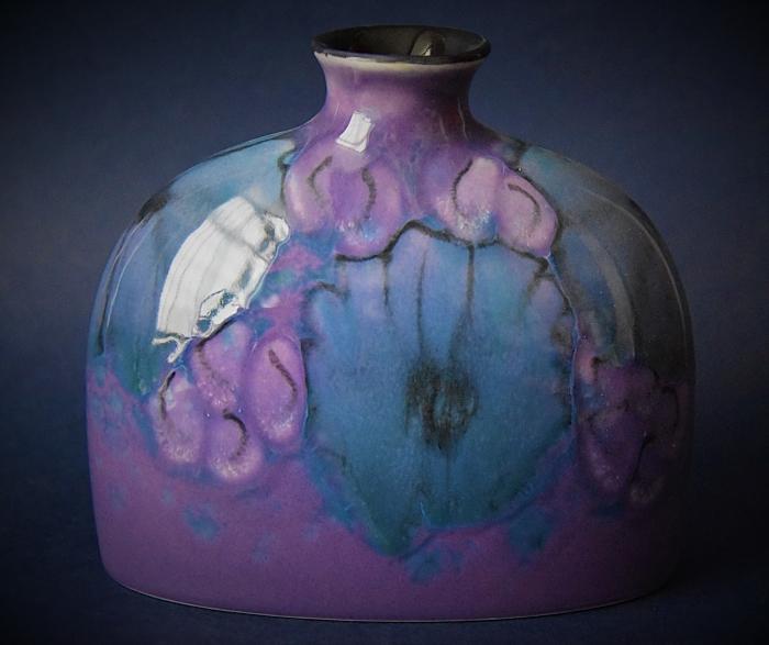 Poole Pottery Jasmine 12cm Small Oval Bottle Vase