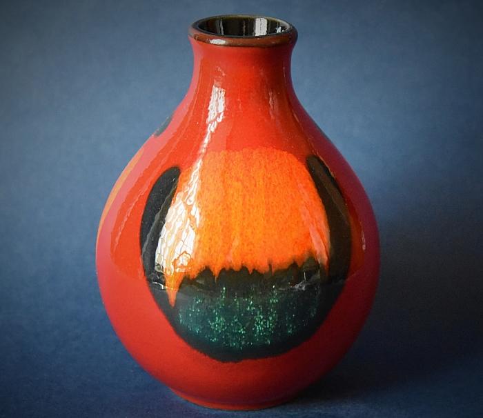 Poole Pottery Volcano 12cm Bud Vase