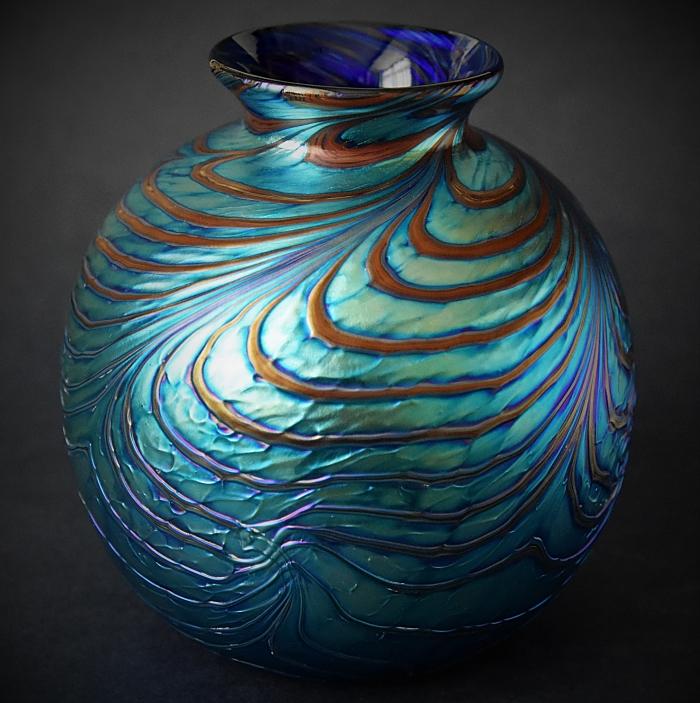 Richard Golding Glass Round Blue Vase D