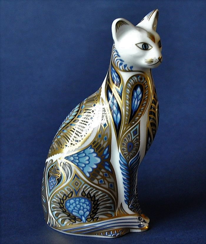 Royal Crown Derby Blue Point Siamese Cat