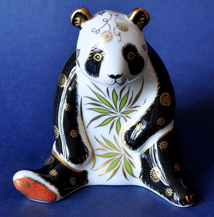 Royal Crown Derby Giant Panda