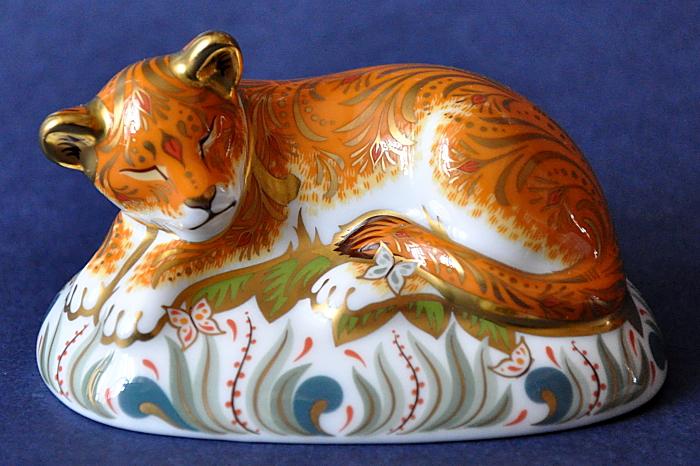 Royal Crown Derby Lion Cub