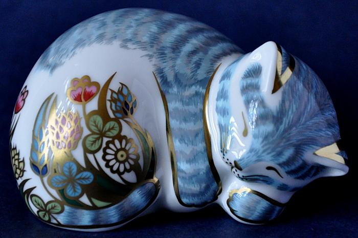Royal Crown Derby Sleepy Tabby Kitten