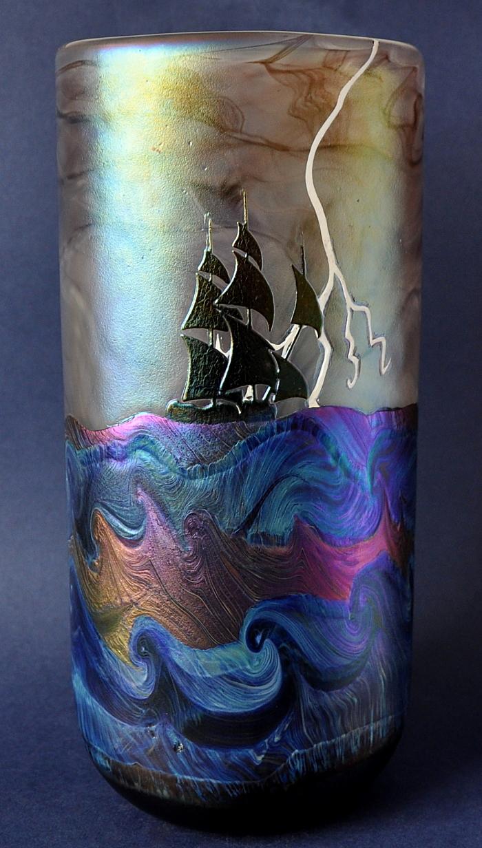 The Tempest Vase No2 by Richard Golding Station Glass