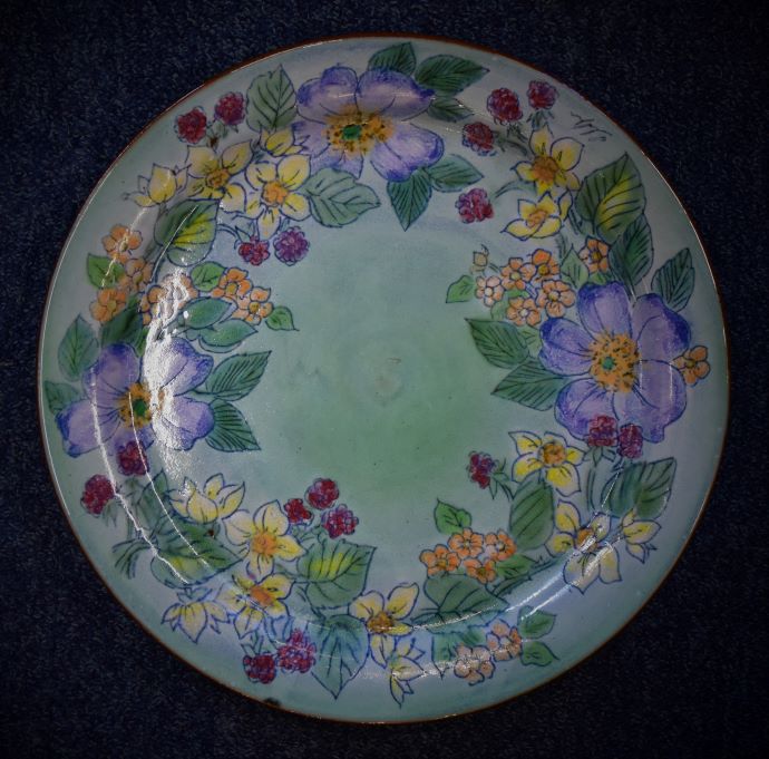 Chelsea Pottery Large Floral Plate With Blackberries