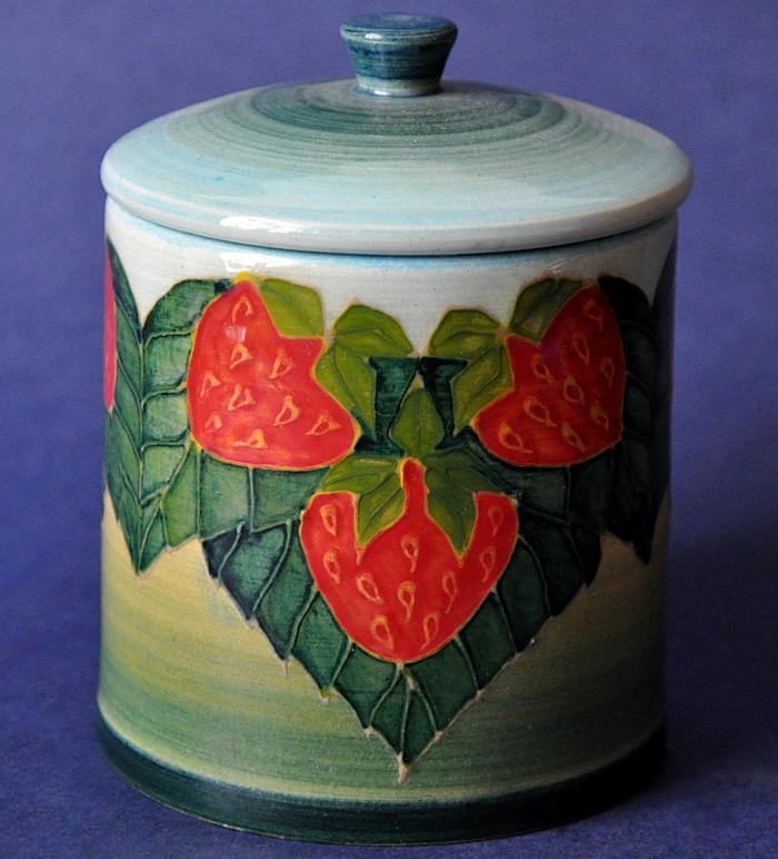 Dennis Chinaworks Fish Net Box Sally Tuffin Numbered Edition
