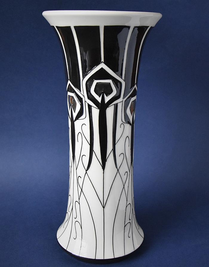 Moorcroft Pottery 159/10 Peacock Parade Nicola Slaney Open Edition
