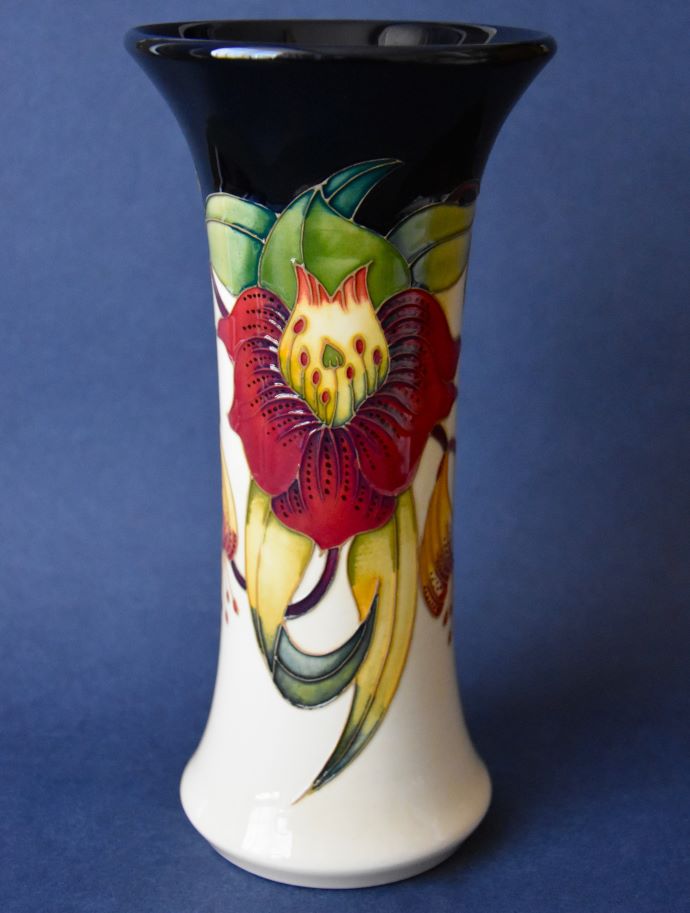 Moorcroft Pottery 159/8 Anna Lily Nicola Slaney An Open Edition