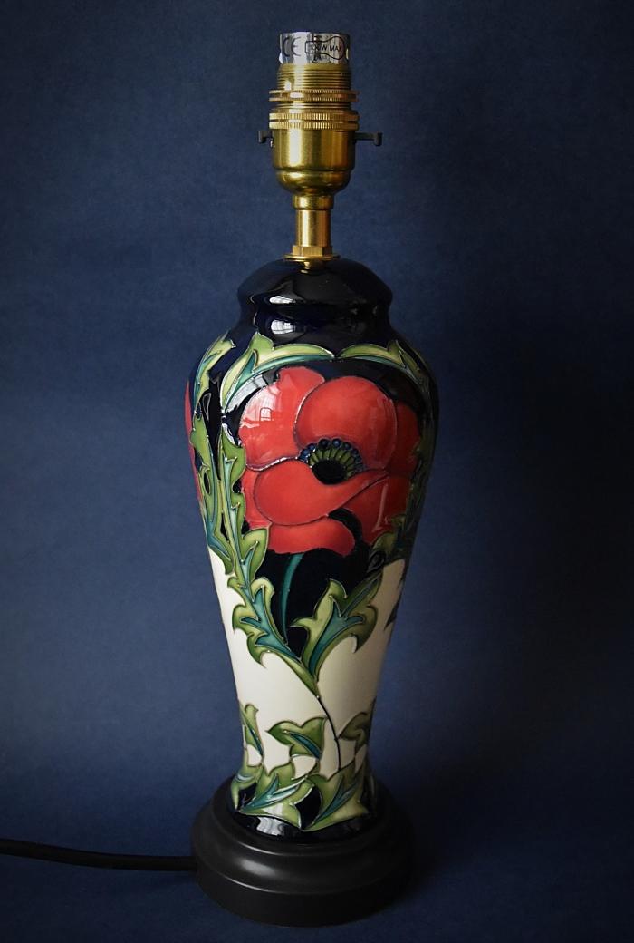 Moorcroft Pottery L122/8 Pavot Lamp Rachel Bishop An Open Edition