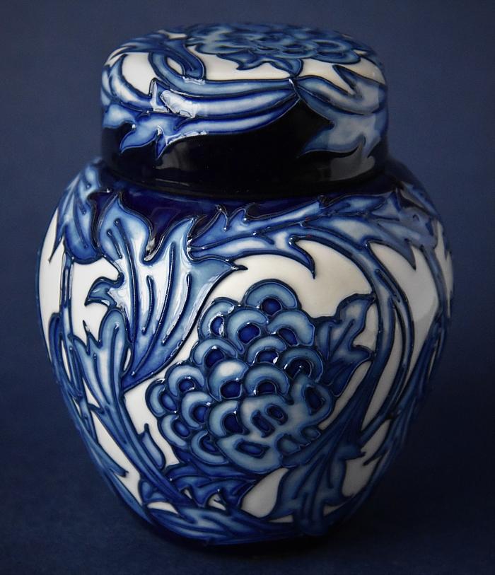 Moorcroft Pottery 769/4 Kelmscott Artichoke William Morris Collection Kerry Goodwin An Open Edition