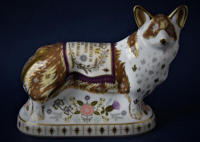 Royal Crown Derby Platinum Jubilee Corgi