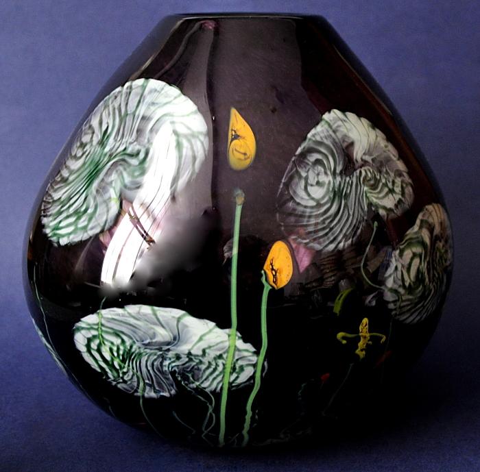 Siddy Langley Black Pond Vase